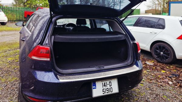 Volkswagen Golf 2014 380925614