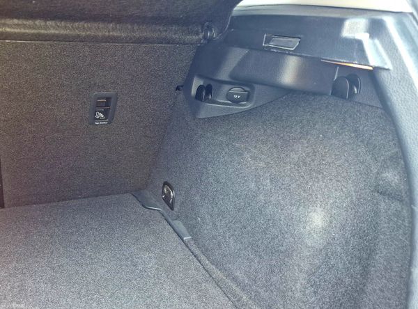 Volkswagen Golf 2014 380925616