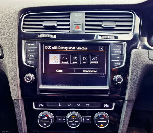 Volkswagen Golf 2014 380925628