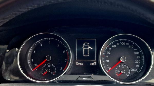 Volkswagen Golf 2014 380925632