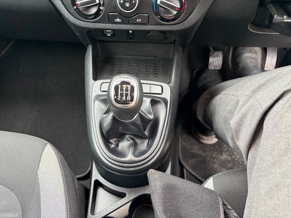 Hyundai i10 Deluxe Plus 380936358