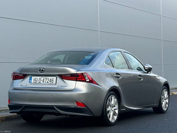 Lexus IS300h  *low KMs *High Spec 380937930
