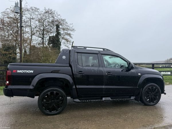 191 Vw Amarok AVENTURA Black Ed****** 381051276