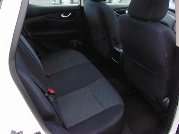 NISSAN QASHQAI 1.5 SV MY16 E6 4DR 381071146