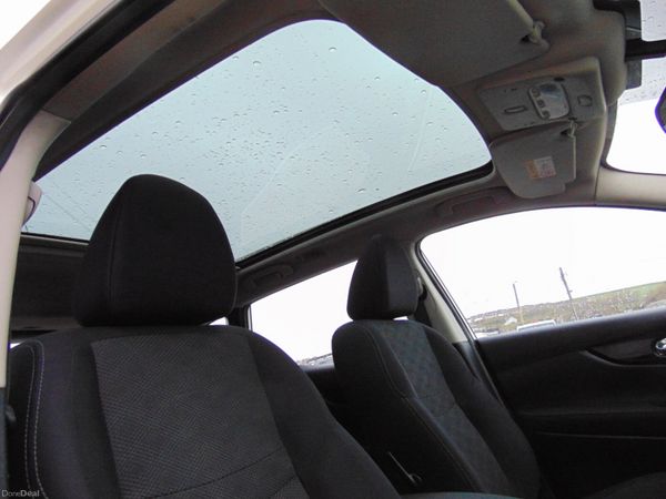 NISSAN QASHQAI 1.5 SV MY16 E6 4DR 381071164