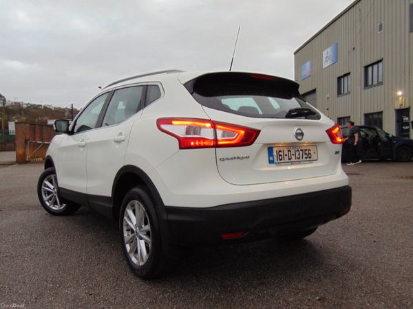 NISSAN QASHQAI 1.5 SV MY16 E6 4DR 381071126