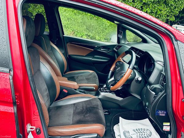 HONDA FIT 2018 PREMIUM LEATHER TOPSPECS 381074766