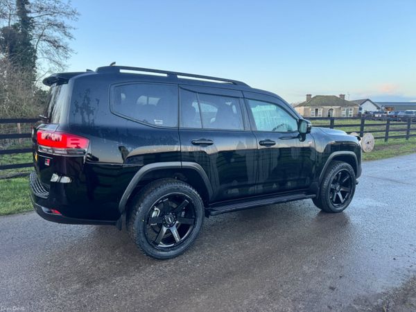 Toyota Landcruiser LC 300 3.3L V6  GR Sport***** 381075672