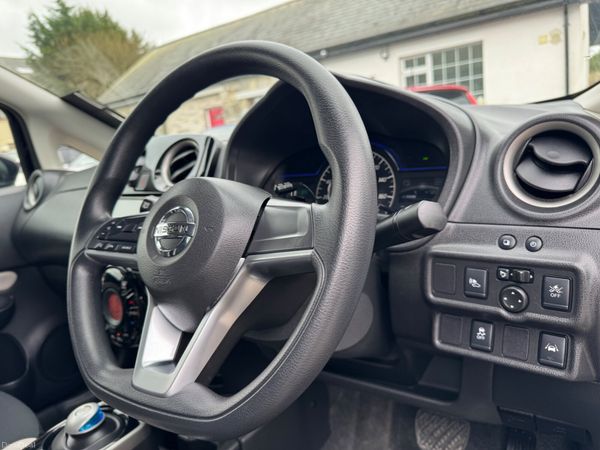 NISSAN NOTE e-POWER Auto 2019 49000KM 2 keys 381085318