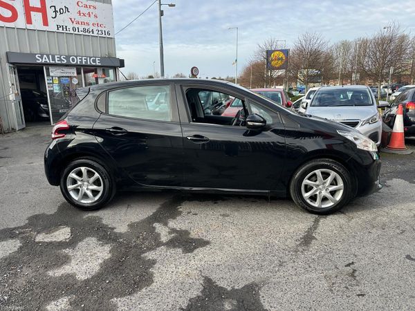 Peugeot 208 1.2 petrol VTI AUTO NCT LOW KMS 381088978