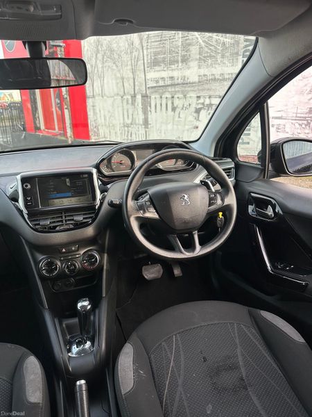 Peugeot 208 1.2 petrol VTI AUTO NCT LOW KMS 381088984