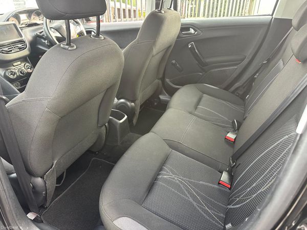 Peugeot 208 1.2 petrol VTI AUTO NCT LOW KMS 381089004