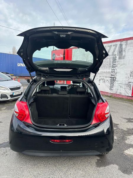 Peugeot 208 1.2 petrol VTI AUTO NCT LOW KMS 381089008