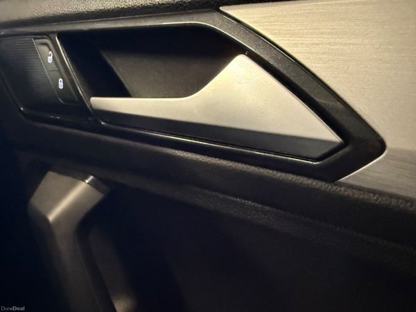 172 VW Tiguan 2Ltr TDi Comfortline 381096934