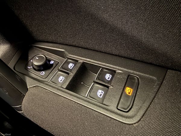 172 VW Tiguan 2Ltr TDi Comfortline 381096936