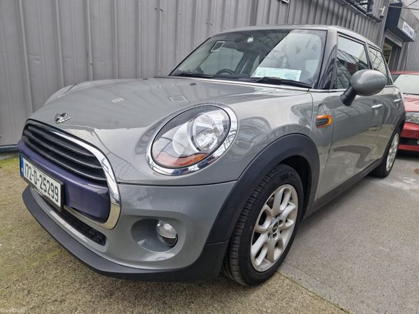 Mini Cooper AUTO , WARRANTY ,FINANCE ,VERY LOW KMS 381016010