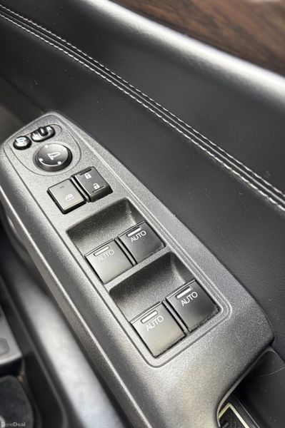 2016 Honda Jade 1.5 Hybrid 6 Seater 381021992