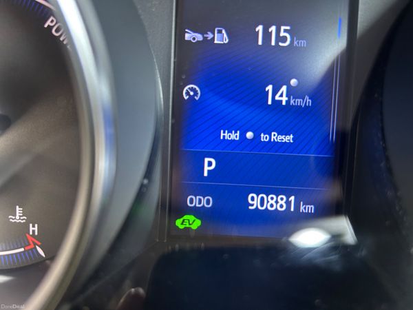 2019 TOYOTA CHR HYBRID NCT MARCH 2027 381159192