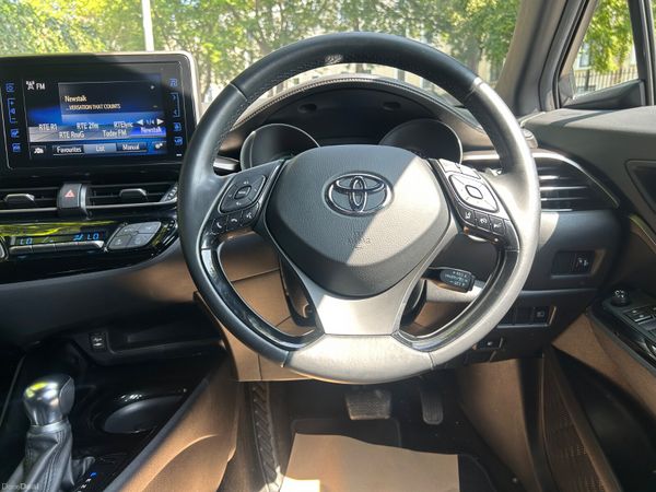 2019 TOYOTA CHR HYBRID NCT MARCH 2027 381159224