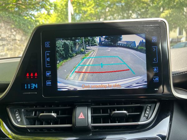 2019 TOYOTA CHR HYBRID NCT MARCH 2027 381159228