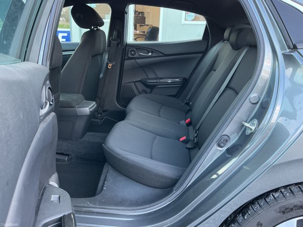 AUTOMATIC HONDA CIVIC PETROL 1 OWNER LOW KMS 381164486