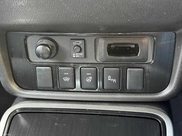 *Auto* 181 Mitsubishi Outlander PHEV! 381165530