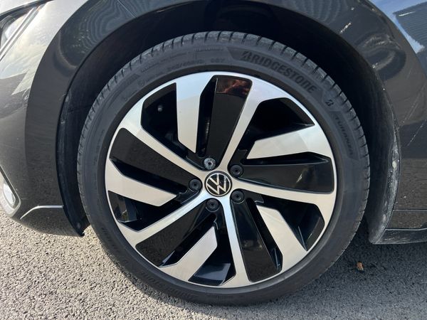 2021 (212) Volkswagen Arteon R Line 1.4 TSI Hybrid 381188352