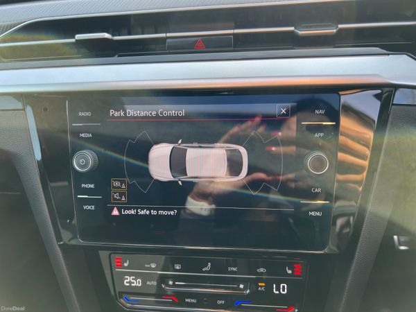 2021 (212) Volkswagen Arteon R Line 1.4 TSI Hybrid 381188374