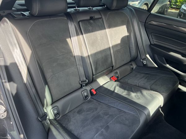 2021 (212) Volkswagen Arteon R Line 1.4 TSI Hybrid 381188382