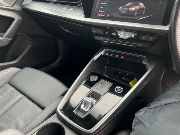 2022 (222) Audi A3 S Line 35 2.0 TDI - Saloon Auto 381188922