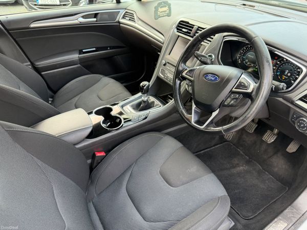 Ford Mondeo 2.0 Diesel Titanium NCT 381101564