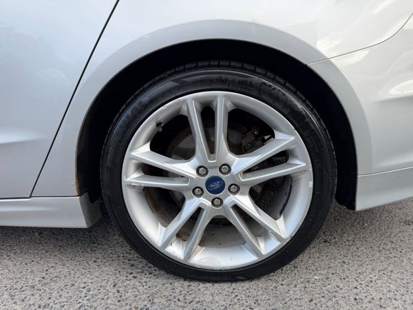 Ford Mondeo 2.0 Diesel Titanium NCT 381101576