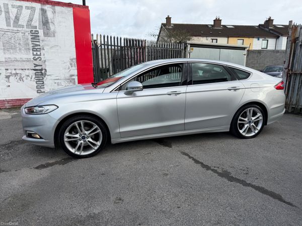 Ford Mondeo 2.0 Diesel Titanium NCT 381101532