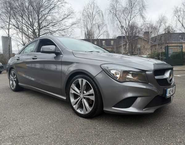 Mercedes-Benz CLA 220 D Urban Automatic 381109126