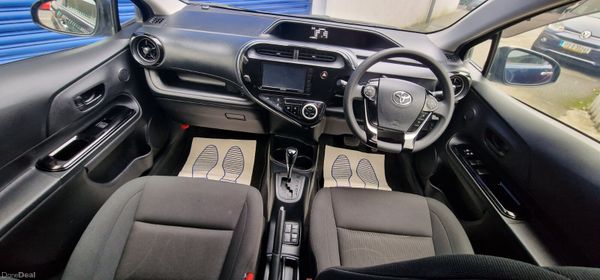 Toyota Aqua High spec Push start 381109274