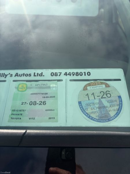 Toyota Vitz 2015 381122918