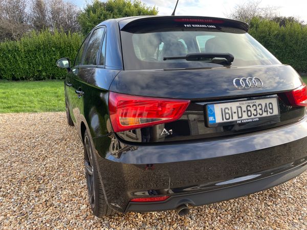 Audi A1 2016 Diesel 381128626