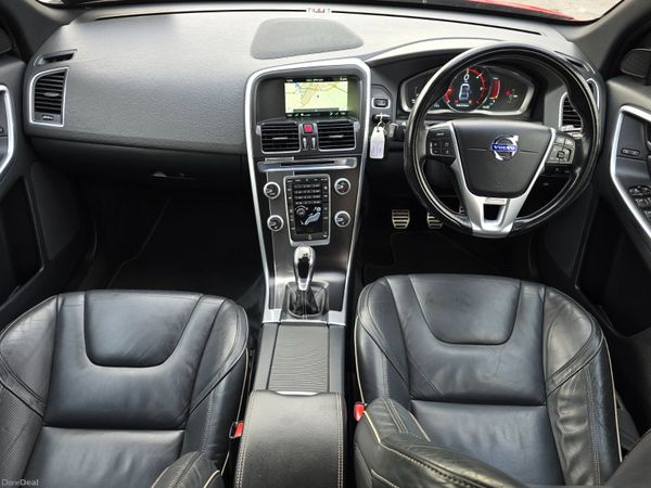 151 Volvo XC60 D4 R-DESIGN LUXURY 381241830