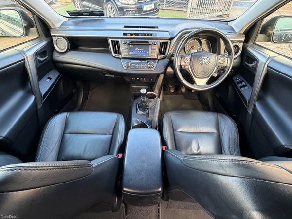 152 TOYOTA RAV2 2.0 D4D SOL - LOW KMS - LEATHER 381244932