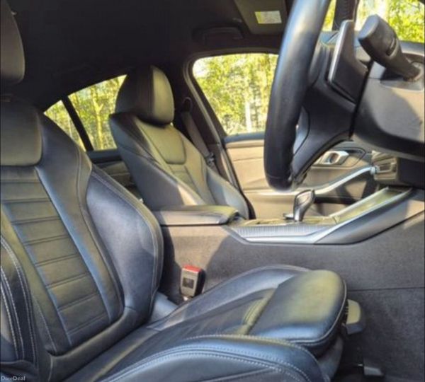 BMW 3-Series 2020 381245516