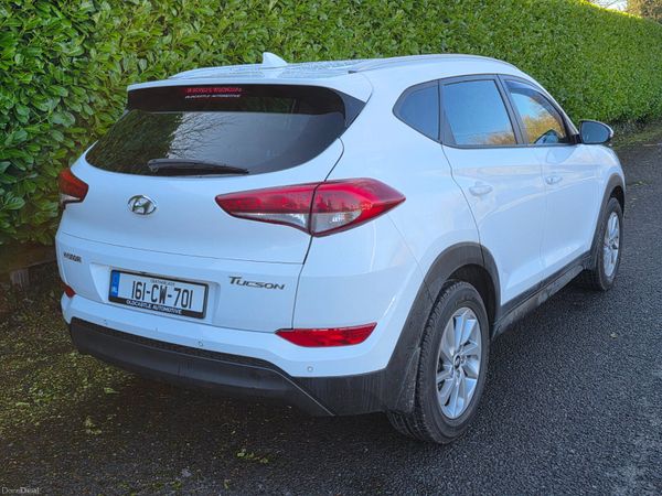 Hyundai Tucson 2016 381246822