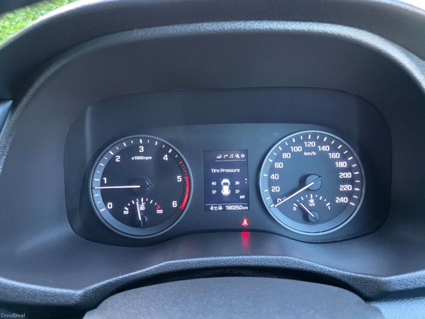 Hyundai Tucson 2016 381246826