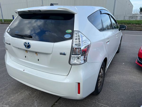 2014 TOYOTA PRIUS 7 SEATER  NCT 27 381248566