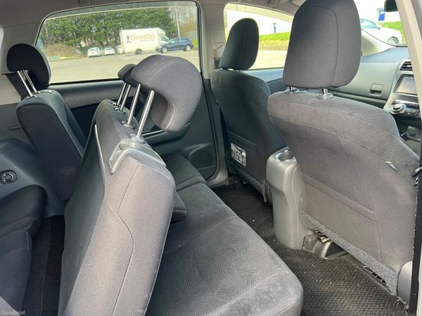 2014 TOYOTA PRIUS 7 SEATER  NCT 27 381248578