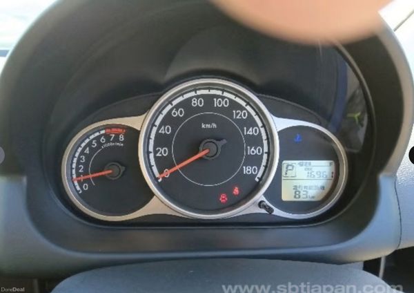 2013 Mazda Demio only 17k kms 381254280