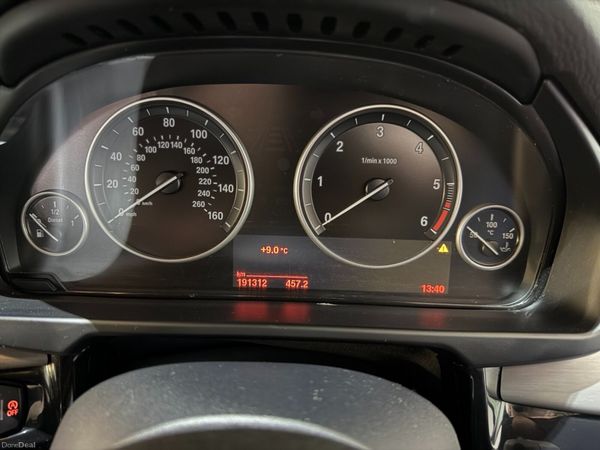 BMW X5 2016 25d 7 Seats - 2016 381297850