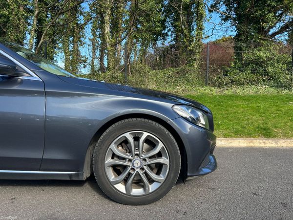 Mercedes-Benz C-Class 2016 AUTOMATIC 381208238