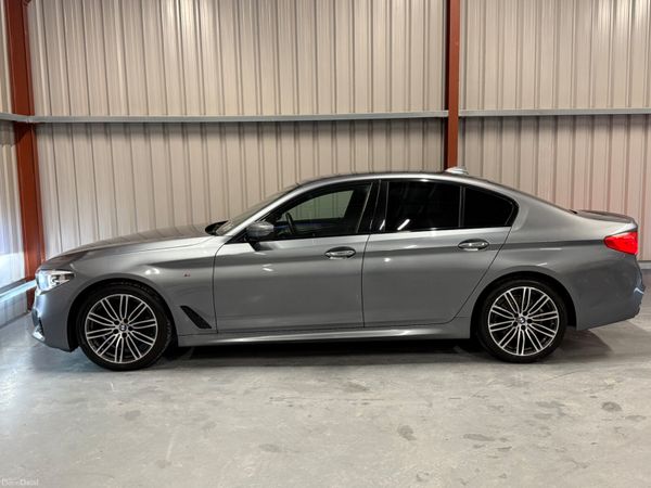 2017 BMW 5-Series 520D M-Sport 381230096