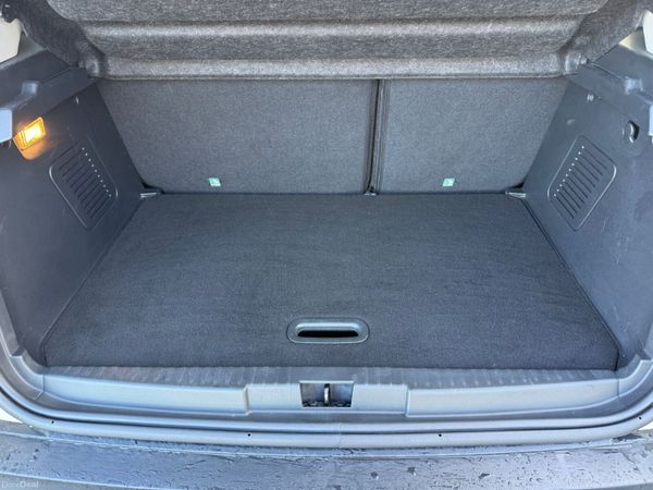 Renault Captur 2017 381231160