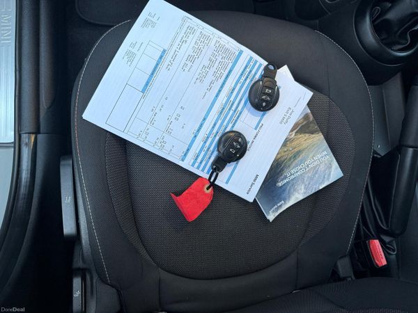 Mini Cooper AUTO , WARRANTY ,FINANCE ,VERY LOW KMS 381239982